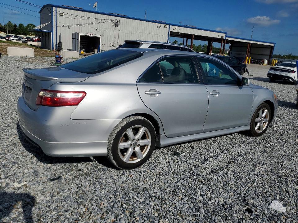2007 TOYOTA CAMRY SE — Фото 3 из 12