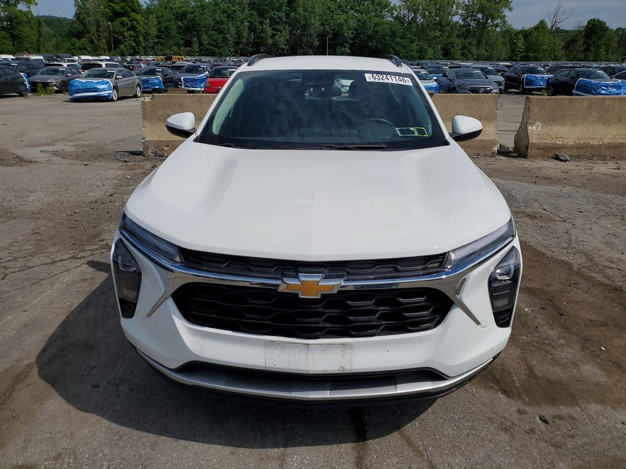 2025 CHEVROLET TRAX 1LT — Фото 5 из 14