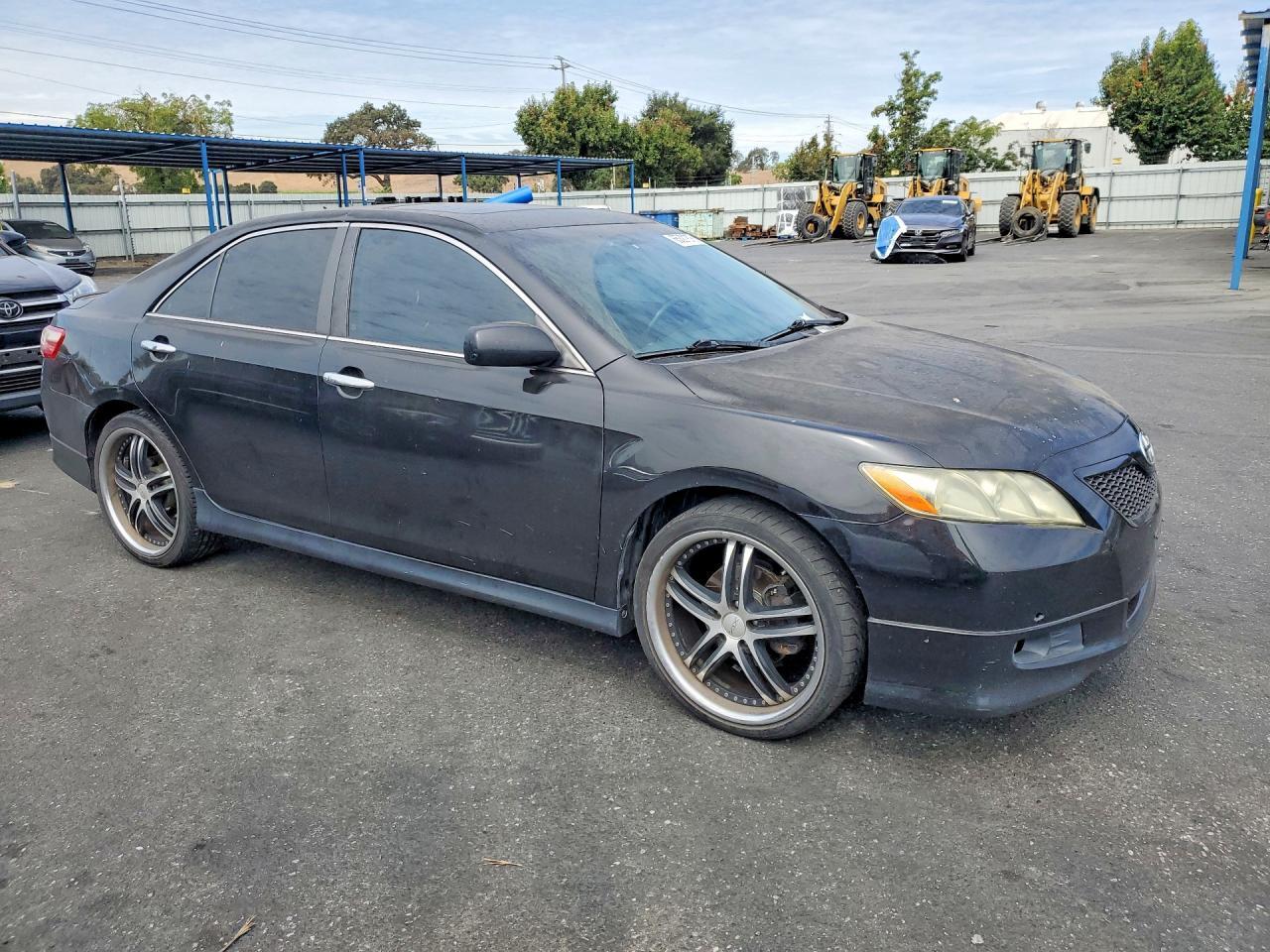 2007 TOYOTA CAMRY SE — Фото 4 из 12