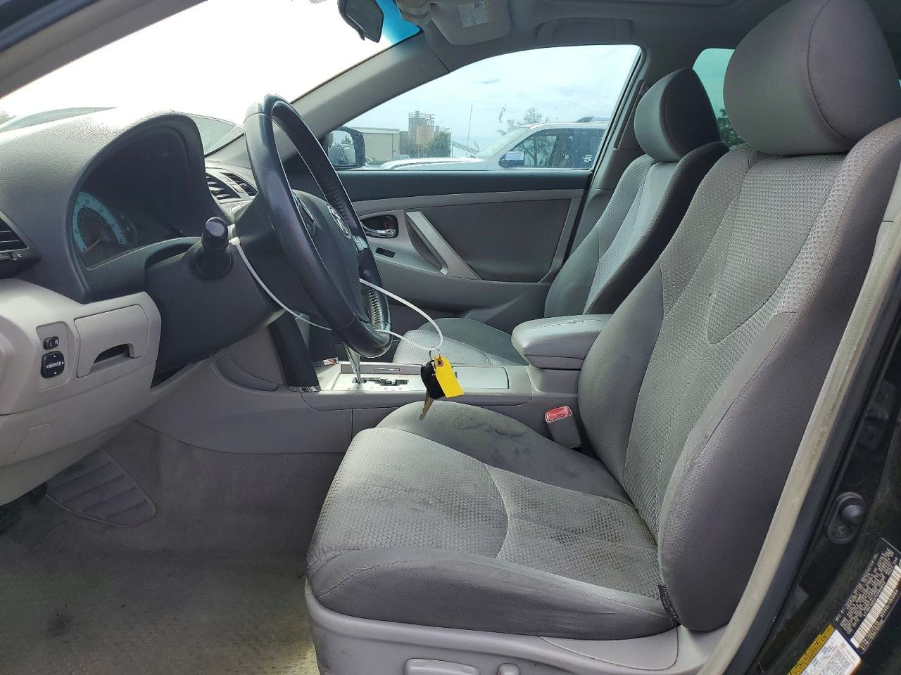 2007 TOYOTA CAMRY SE — Фото 7 из 12