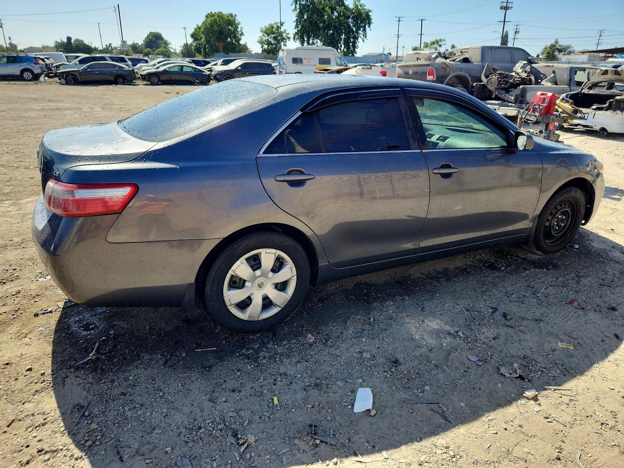 2007 TOYOTA CAMRY LE — Фото 3 из 12