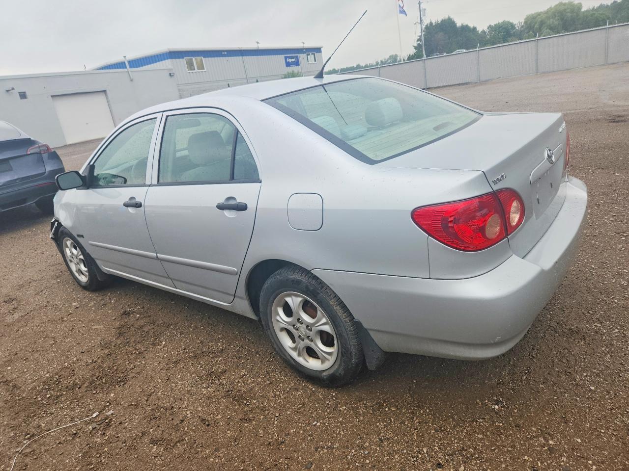 2007 TOYOTA COROLLA CE — Фото 2 из 12