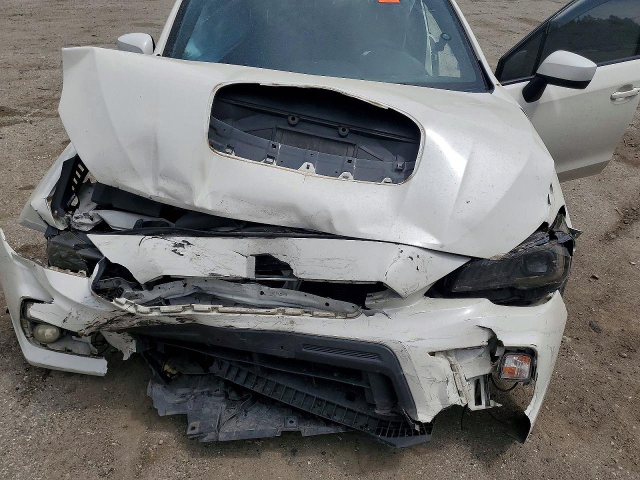 2016 SUBARU WRX PREMIUM — Фото 11 из 12