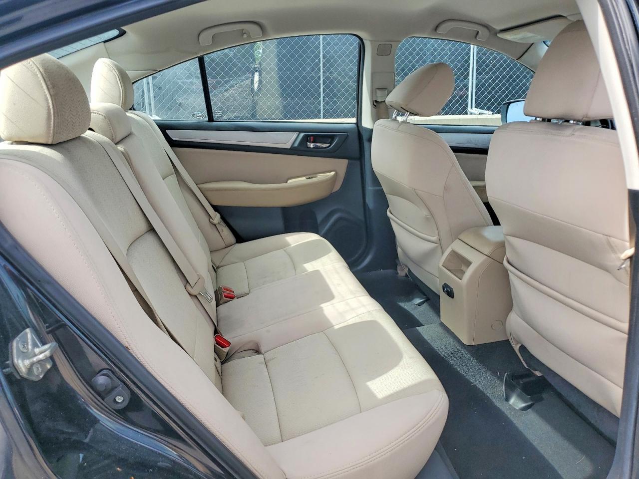 2016 SUBARU LEGACY 2.5I PREMIUM — Фото 10 из 12