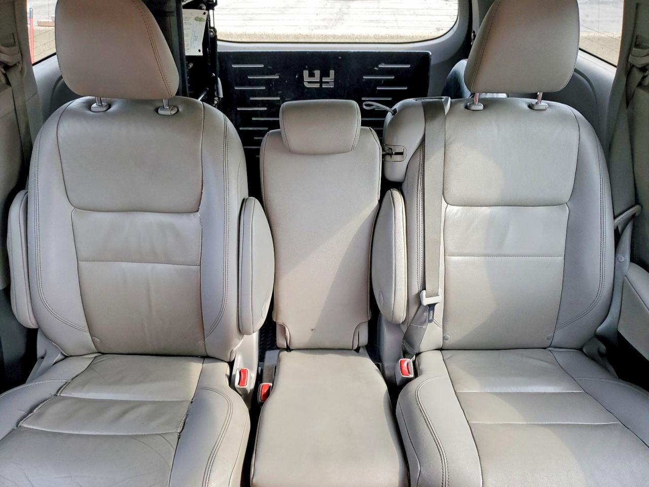 2020 TOYOTA SIENNA L — Фото 10 из 13