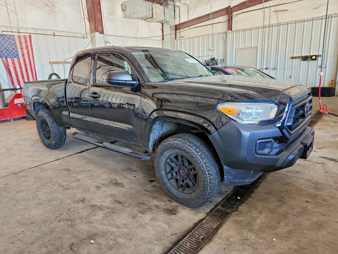 2020 TOYOTA TACOMA ACCESS CAB — Фото 4 из 12