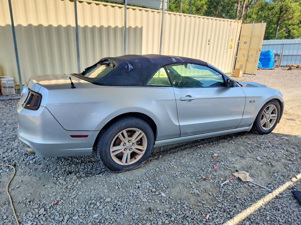 2013 FORD MUSTANG — Фото 3 из 12