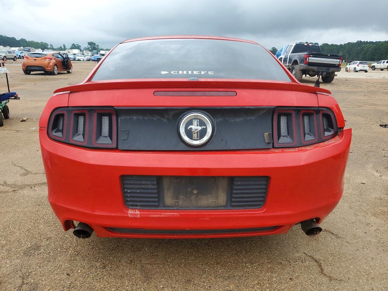 2013 FORD MUSTANG — Фото 6 из 13