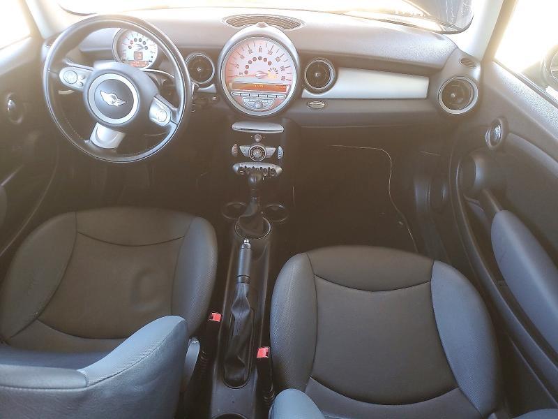 2010 MINI COOPER — Фото 8 из 12