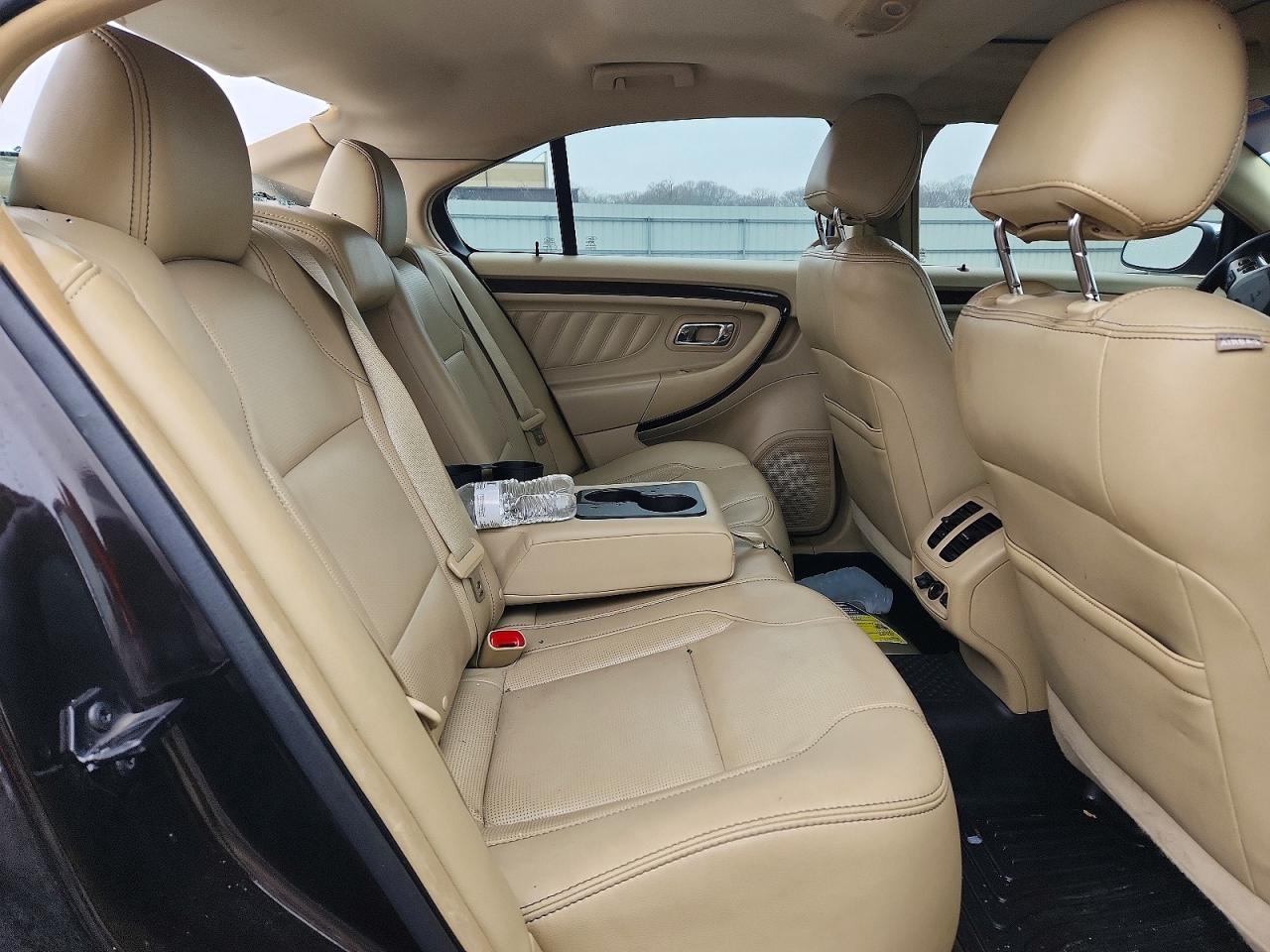 2013 FORD TAURUS LIMITED — Фото 10 из 12