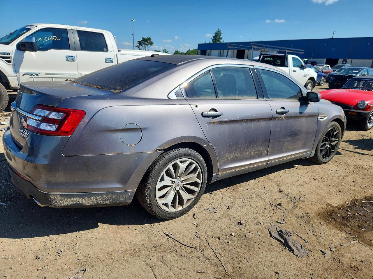 2013 FORD TAURUS LIMITED — Фото 3 из 12