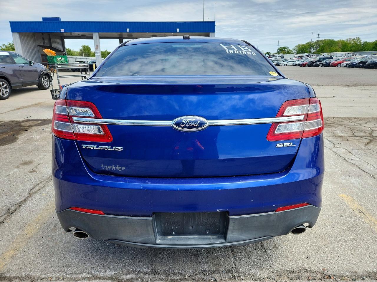 2013 FORD TAURUS SEL — Фото 6 из 12