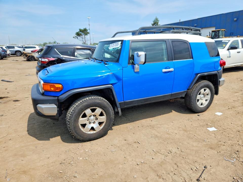 2007 TOYOTA FJ CRUISER JTEBU11F070002486