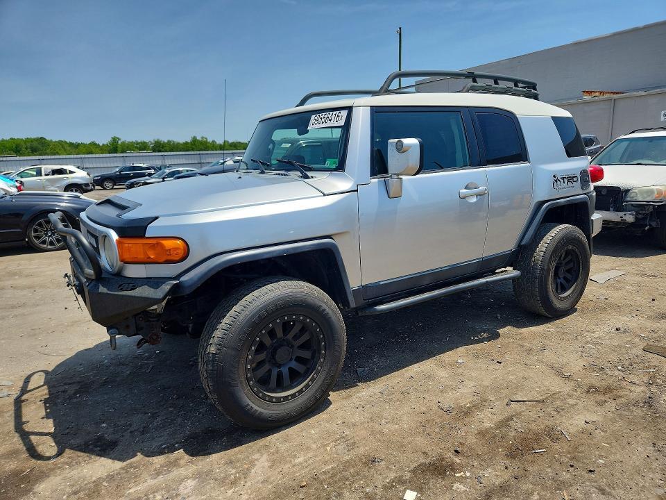 2007 TOYOTA FJ CRUISER JTEBU11F070069234