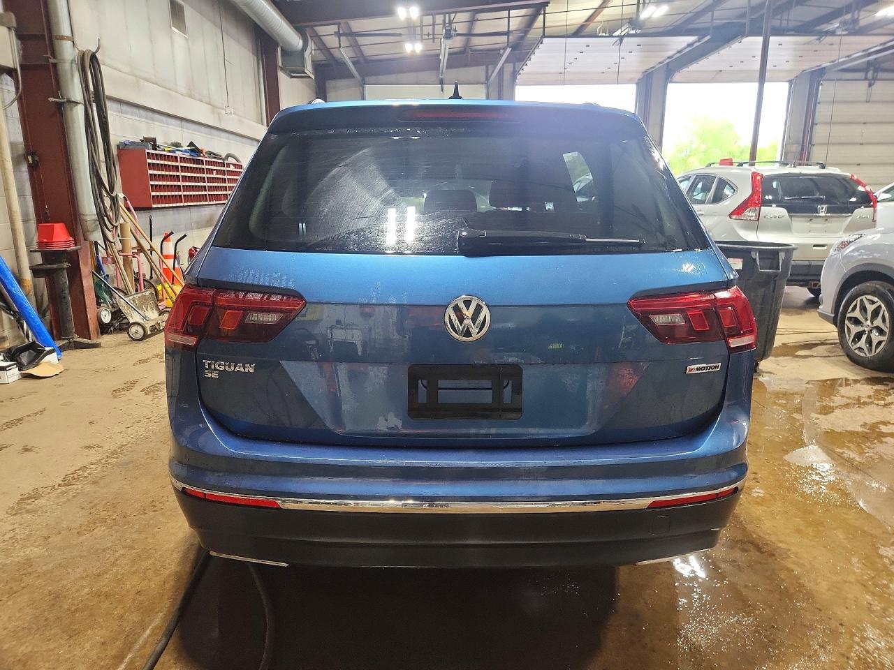 2020 VOLKSWAGEN TIGUAN SE/SEL — Фото 6 из 13