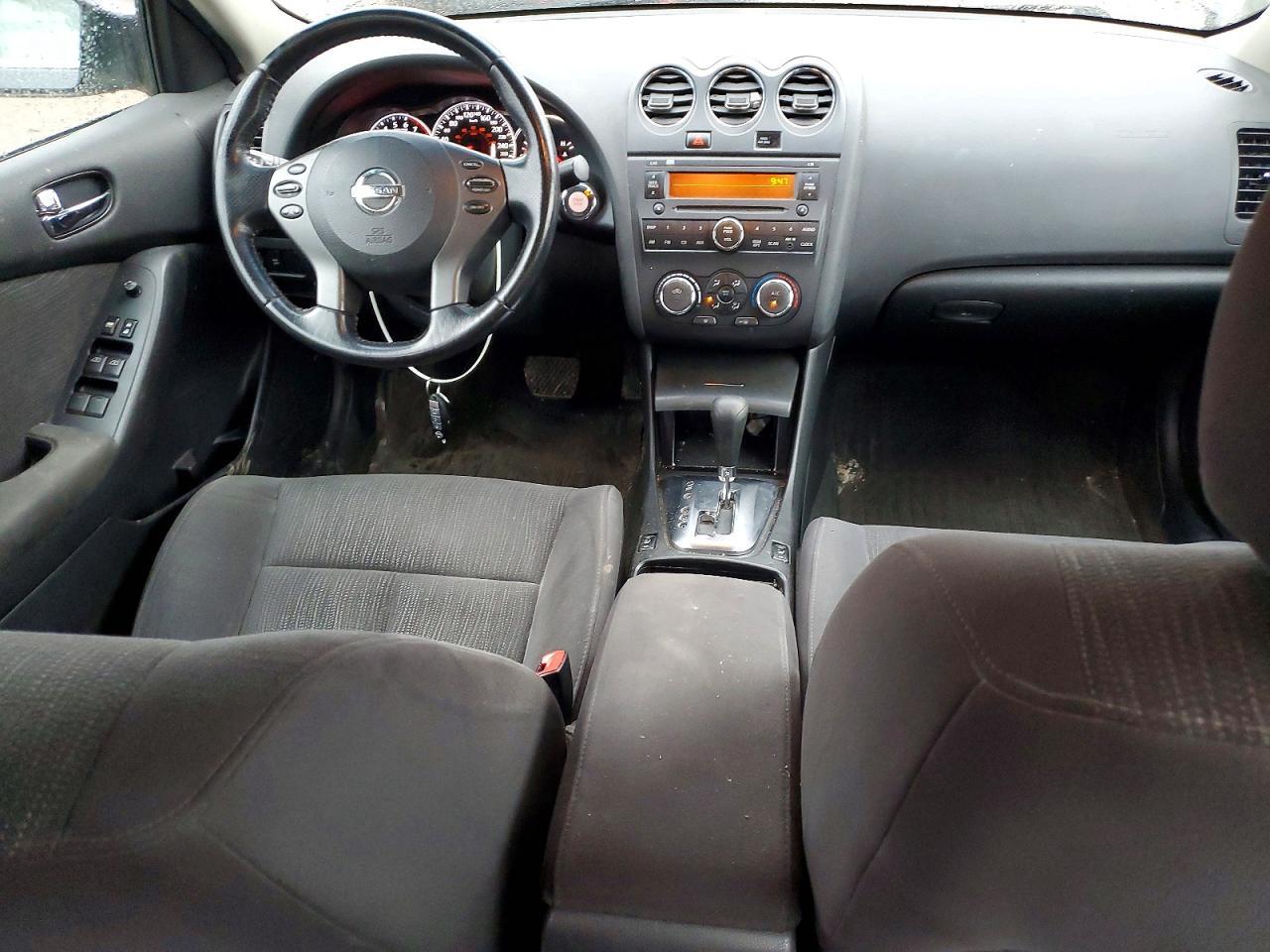2010 NISSAN ALTIMA 2.5 — Фото 8 из 12