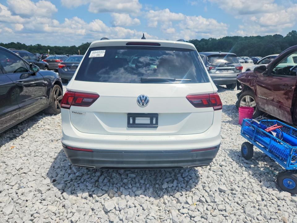 2020 VOLKSWAGEN TIGUAN S — Фото 6 из 13