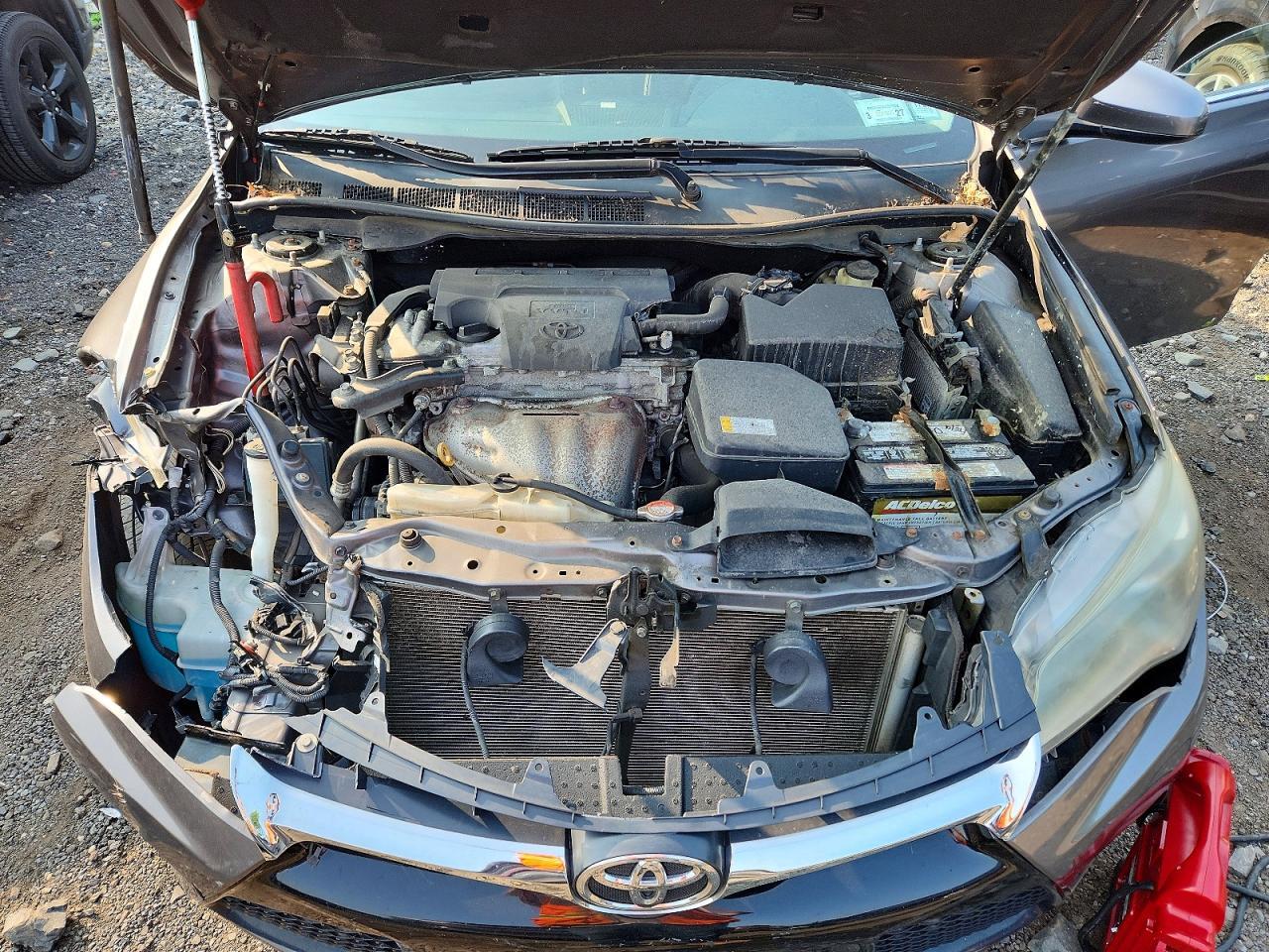 2016 TOYOTA CAMRY SE — Фото 11 из 12