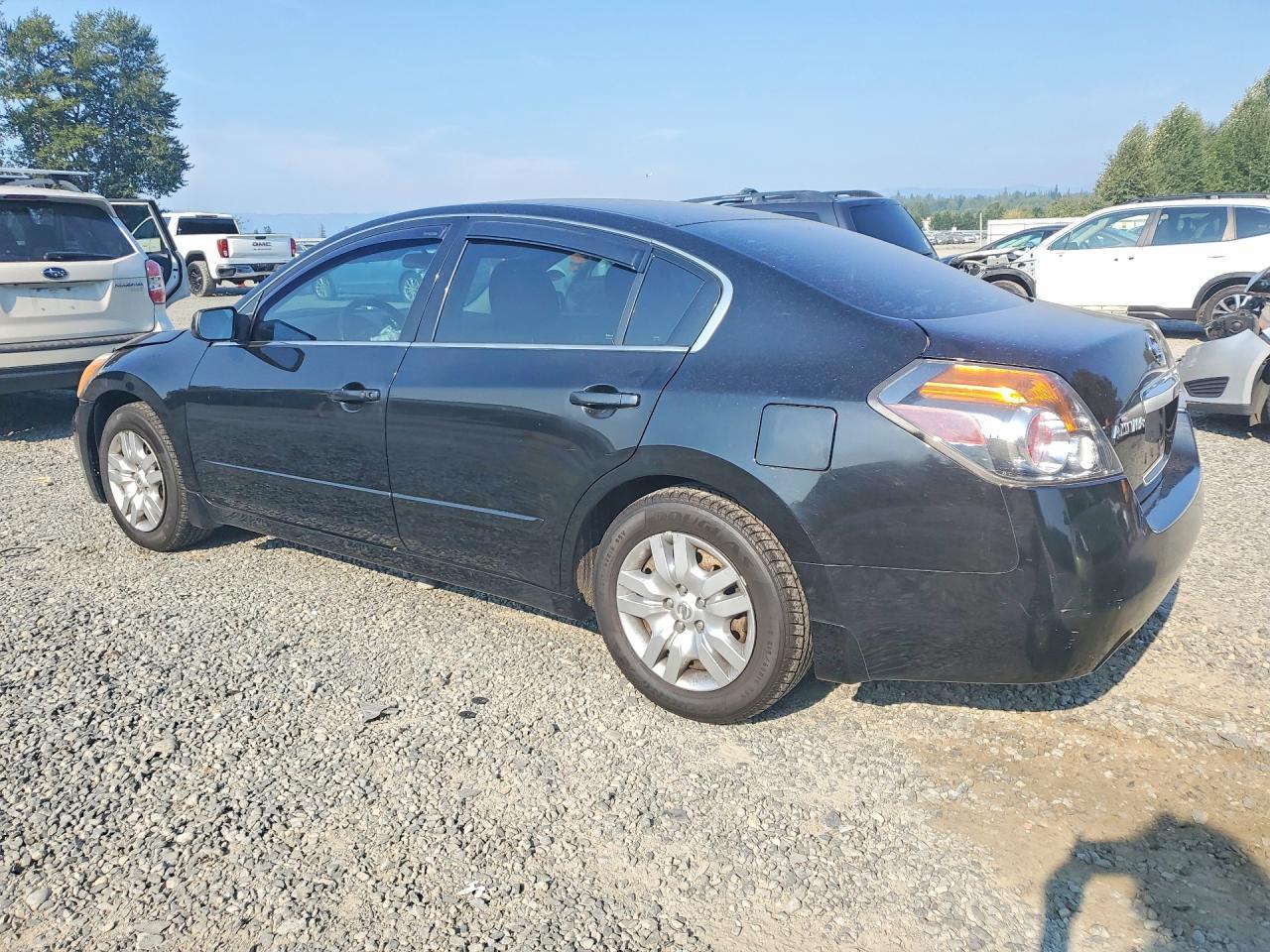 2010 NISSAN ALTIMA 2.5 — Фото 2 из 13