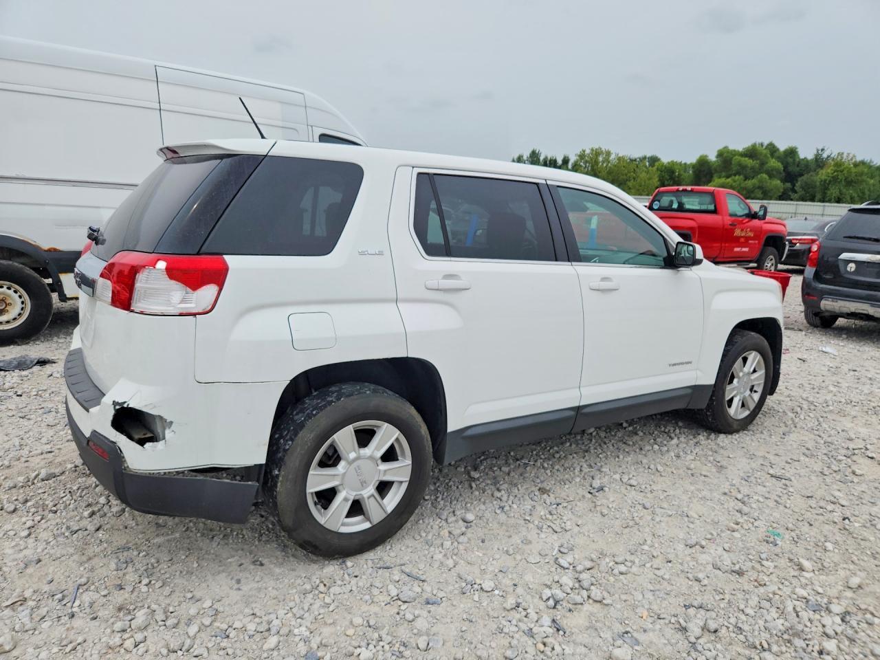 2GKALMEK8D6285531 2013 GMC TERRAIN photo no. 3