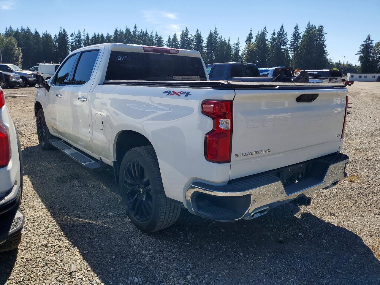 2025 CHEVROLET SILVERADO K1500 LTZ — Фото 2 из 12