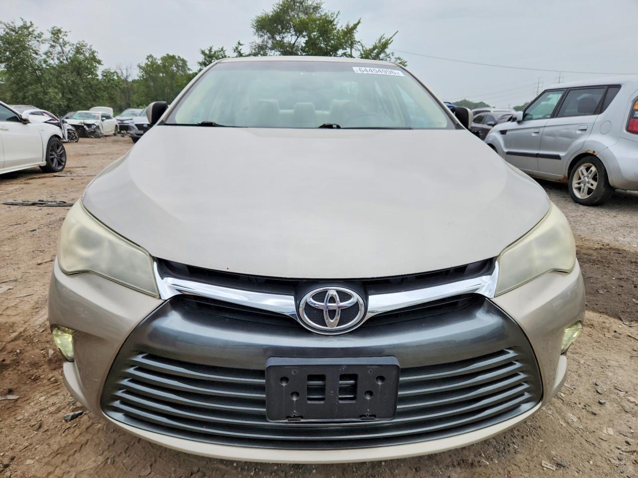 2016 TOYOTA CAMRY XLE — Фото 5 из 13