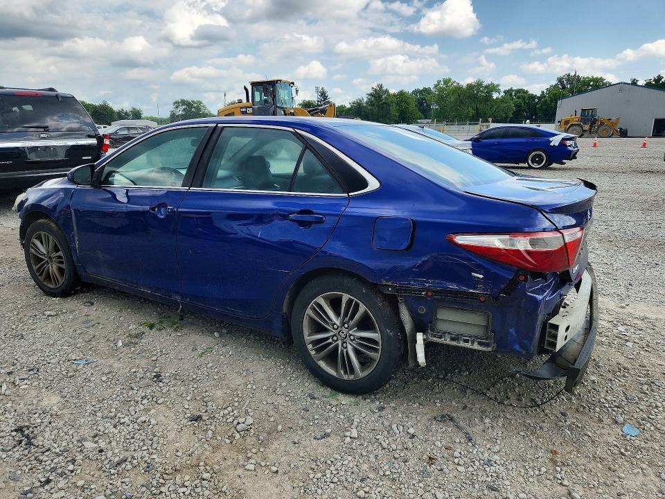 2016 TOYOTA CAMRY SE — Фото 2 из 13