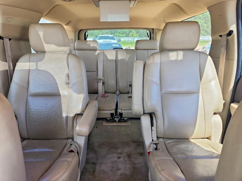 2013 GMC YUKON XL DENALI — Фото 10 из 13