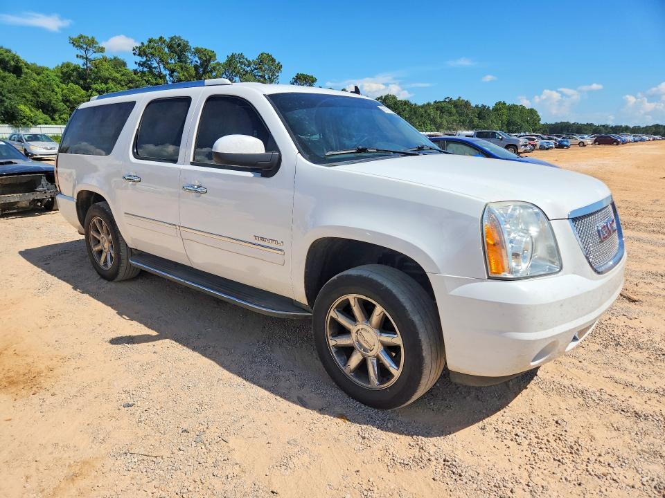 2013 GMC YUKON XL DENALI — Фото 4 из 13