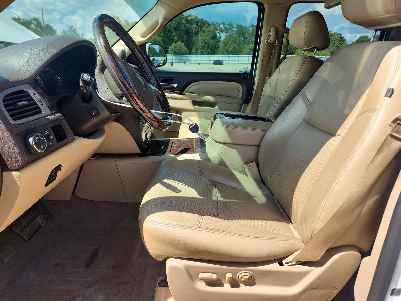 2013 GMC YUKON XL DENALI — Фото 7 из 13