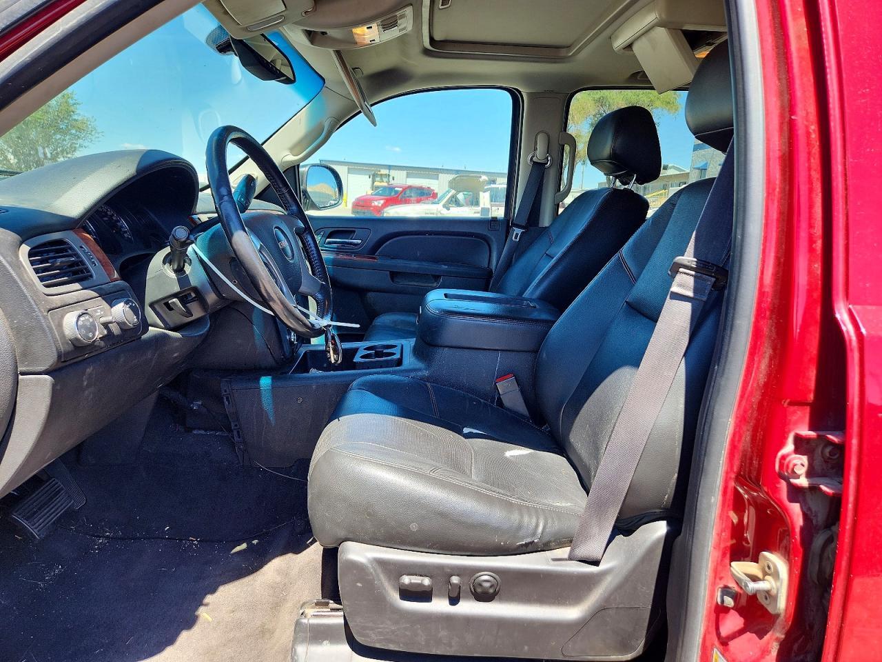 2013 GMC YUKON XL K1500 SLT — Фото 7 из 13