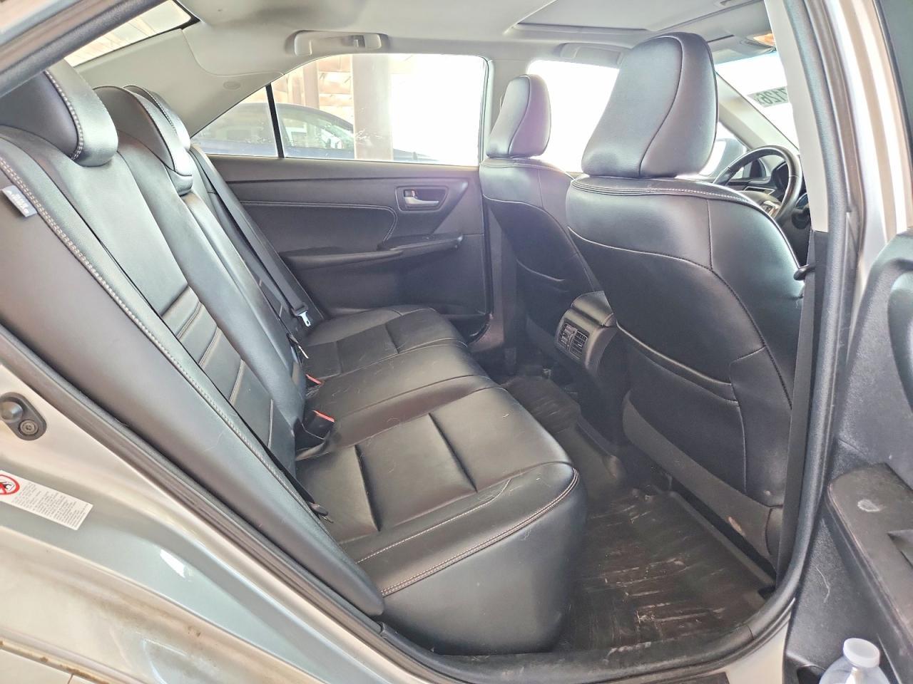 4T1BF1FK4GU558972 2016 TOYOTA CAMRY photo no. 10