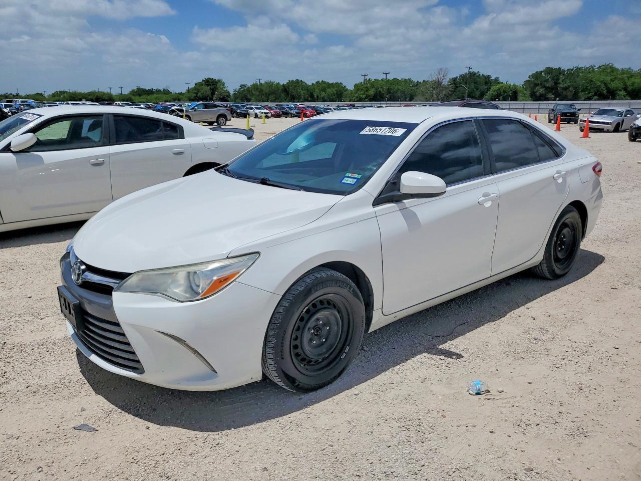 4T4BF1FK5GR564012 2016 TOYOTA CAMRY photo no. 1