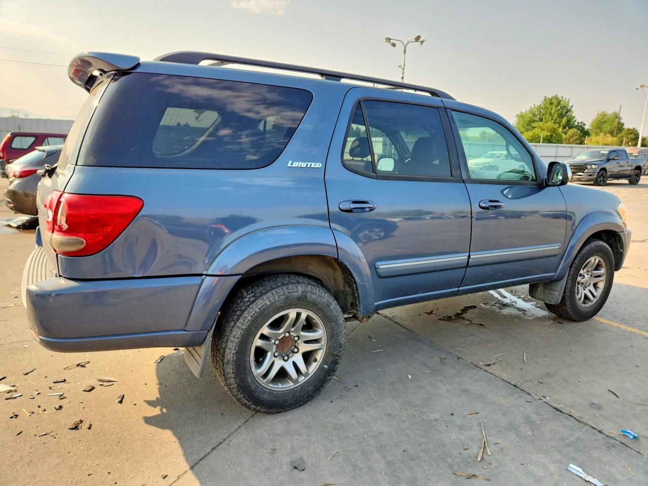 5TDZT38A37S298869 2007 TOYOTA SEQUOIA photo no. 3