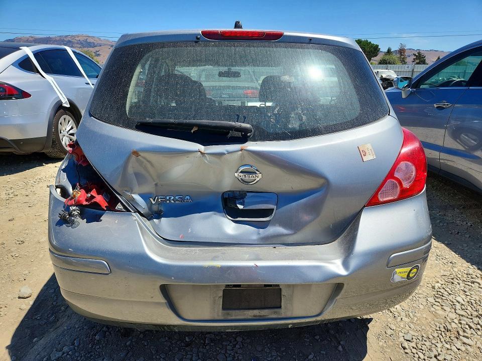 2010 NISSAN VERSA 1.8 S — Фото 6 из 12