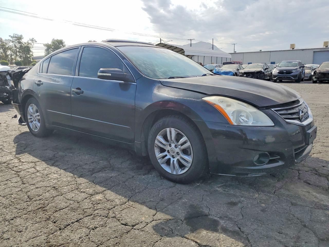 2010 NISSAN ALTIMA 2.5 — Фото 4 из 12