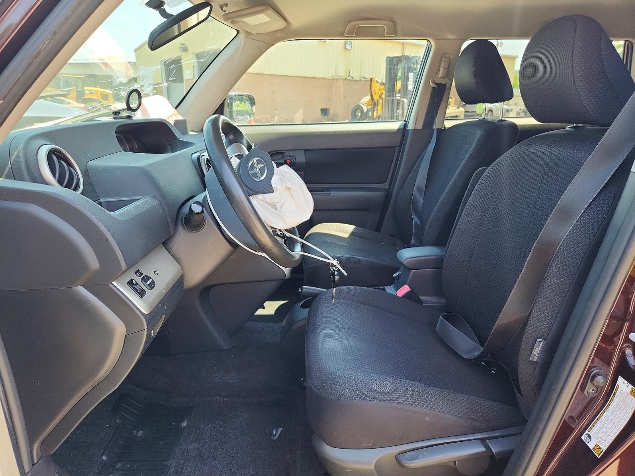 2010 TOYOTA XB AUTOMATIC — Фото 7 из 13