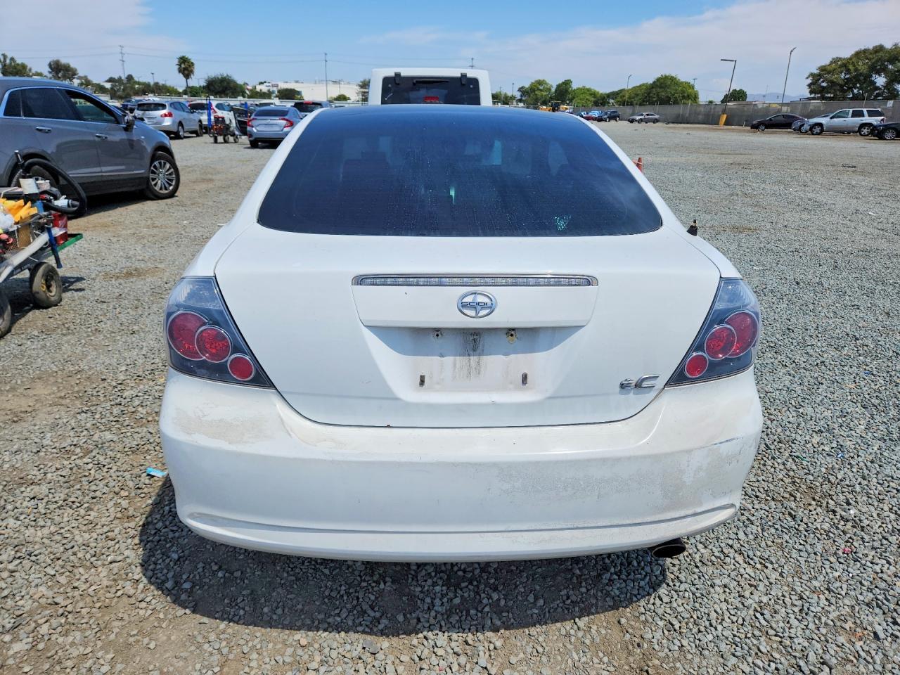 2010 SCION TC BASE — Фото 6 из 12