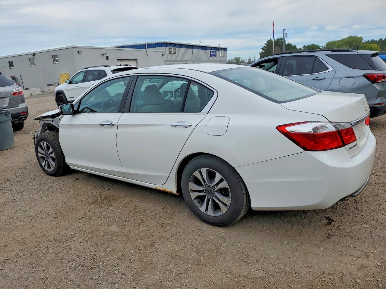 2013 HONDA ACCORD LX — Фото 2 из 13