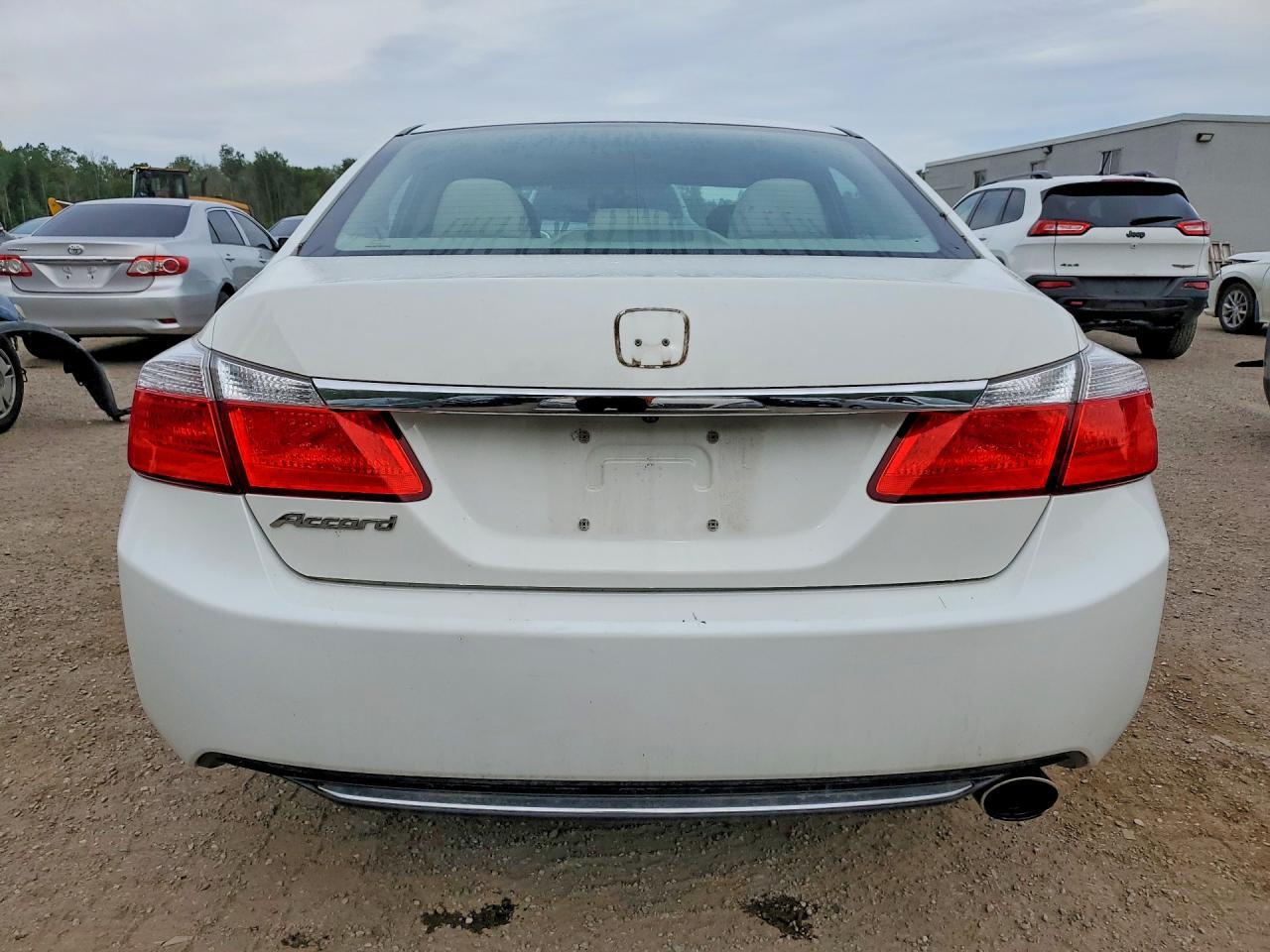 2013 HONDA ACCORD LX — Фото 6 из 13
