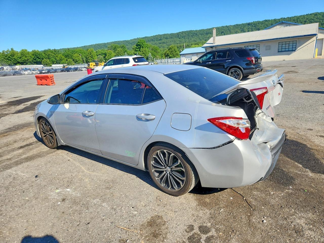 2016 TOYOTA COROLLA S PLUS — Фото 2 из 12