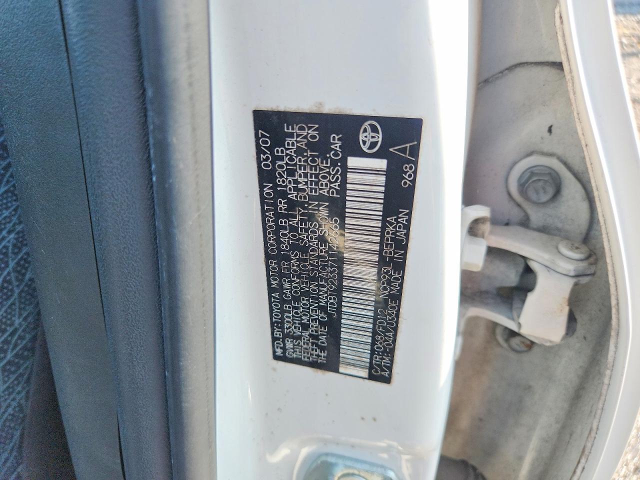 JTDBT923371142665 2007 TOYOTA YARIS photo no. 12