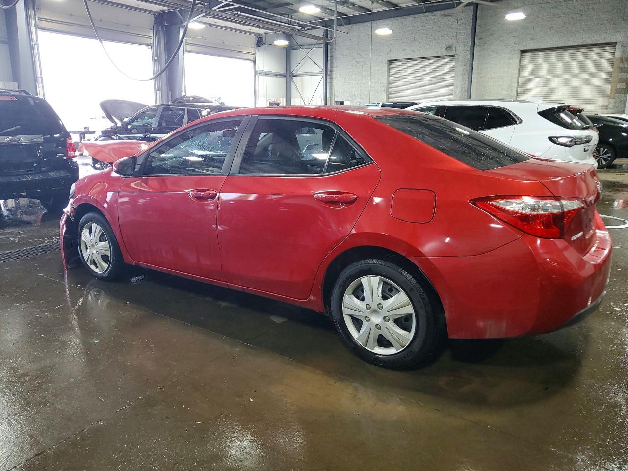 2016 TOYOTA COROLLA LE — Фото 2 из 12
