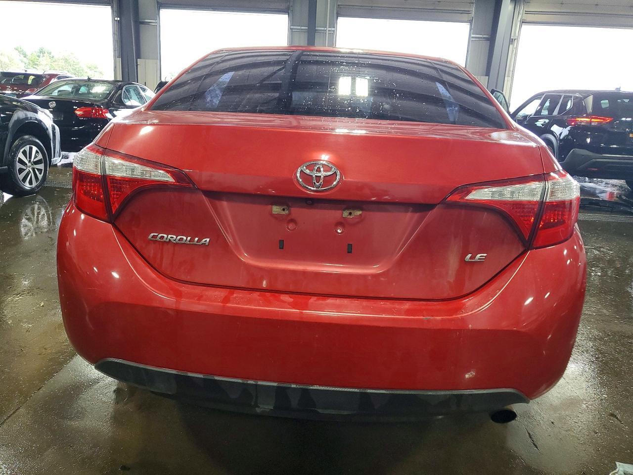 2016 TOYOTA COROLLA LE — Фото 6 из 12