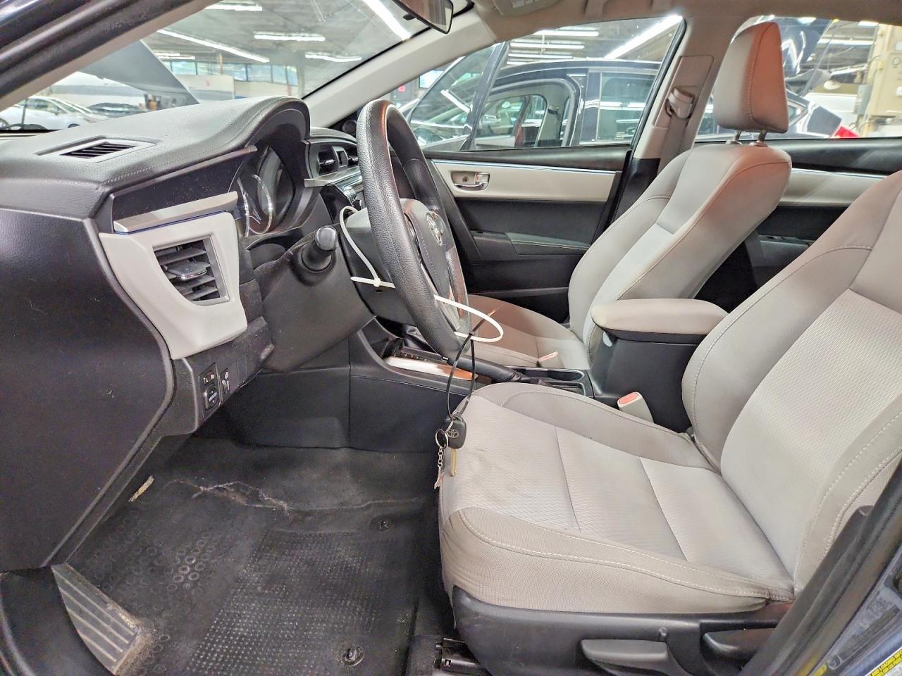 2016 TOYOTA COROLLA LE — Фото 7 из 12