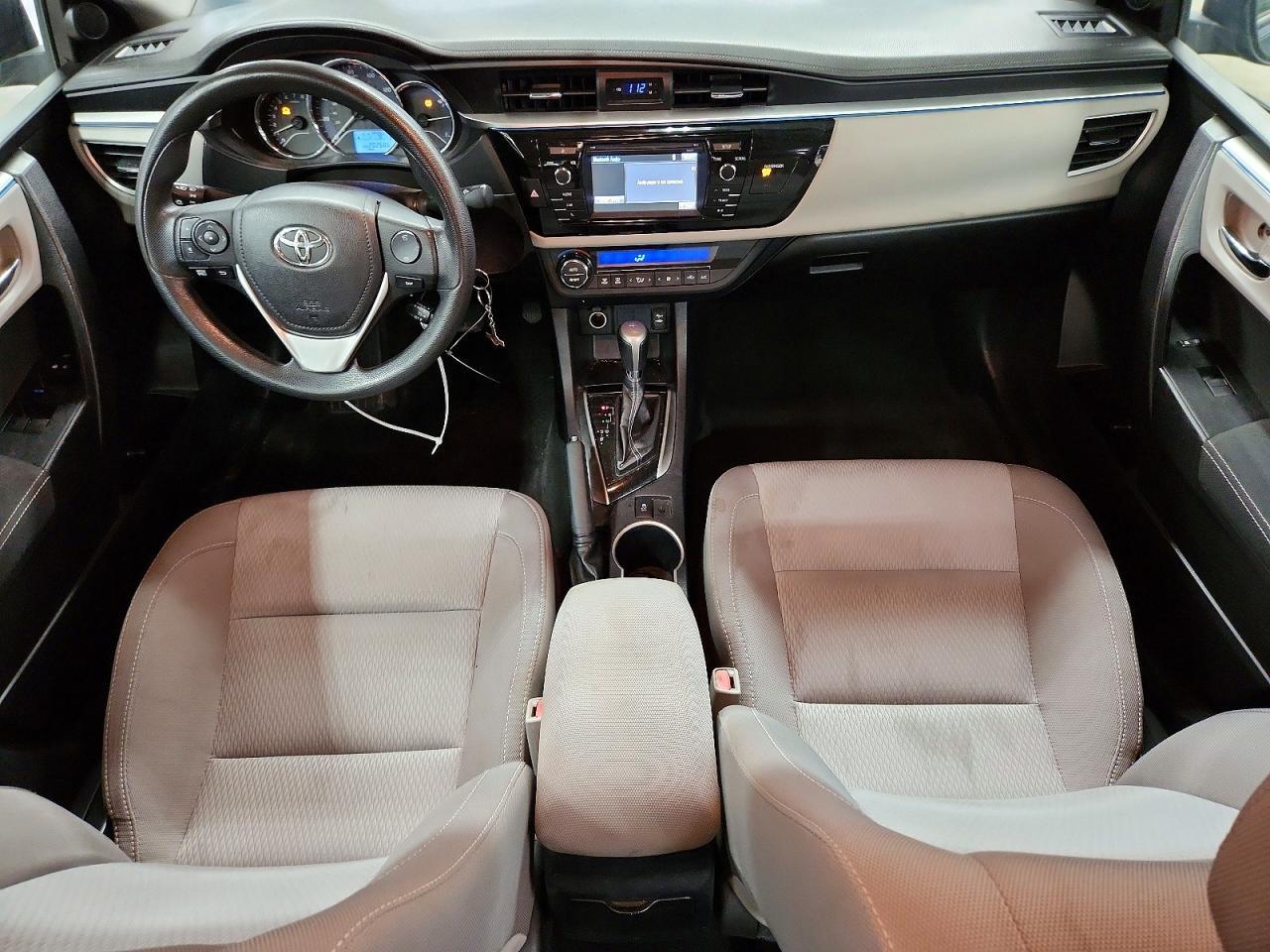 2016 TOYOTA COROLLA LE — Фото 8 из 12