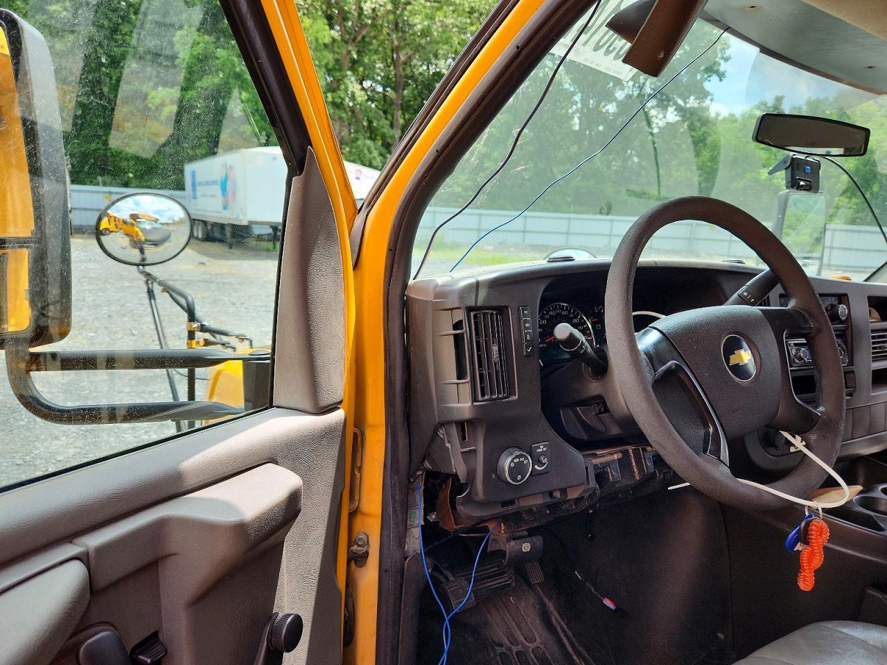 2010 THOMAS MINOTOUR G3500 - SCHOOL BUS — Фото 9 из 10