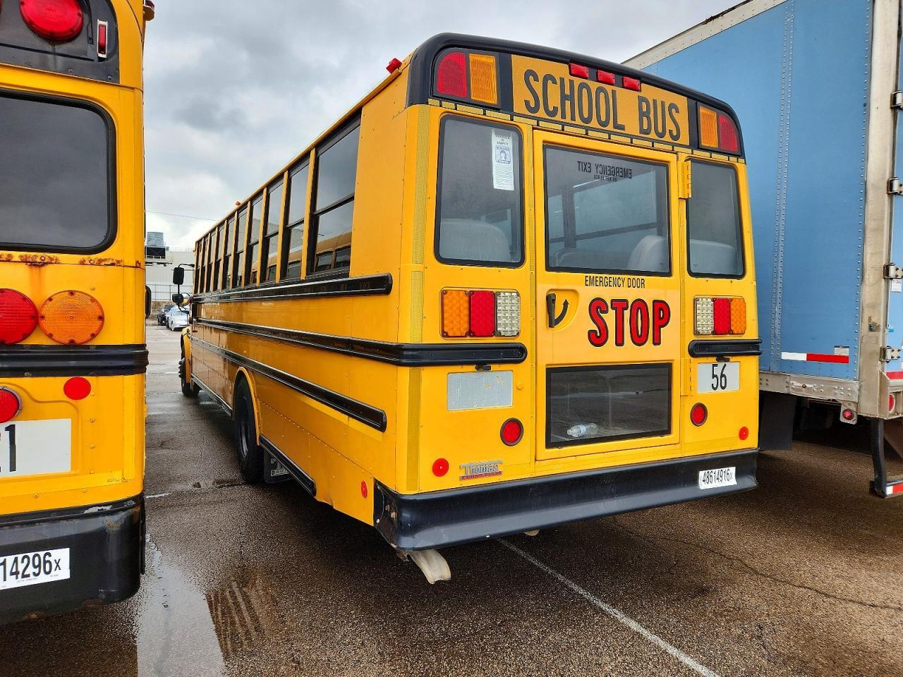 2010 THOMAS SAF-T-LINER C2 - SCHOOL BUS — Фото 3 из 10