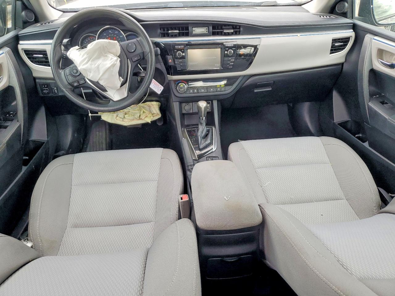 2016 TOYOTA COROLLA LE — Фото 8 из 12