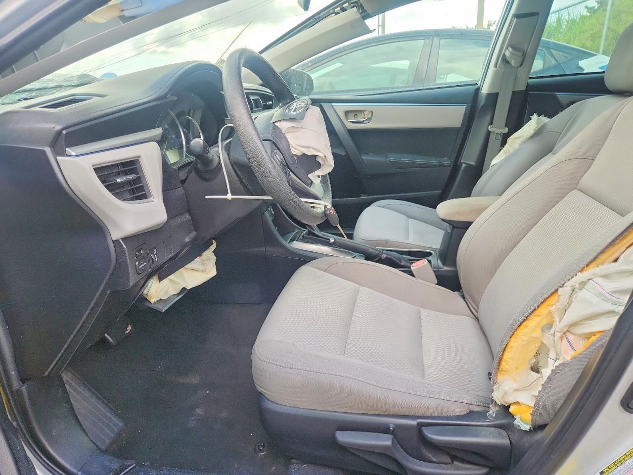 2016 TOYOTA COROLLA LE — Фото 7 из 13